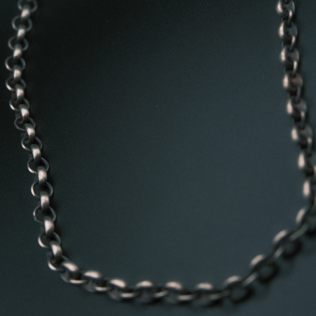 G-link necklace