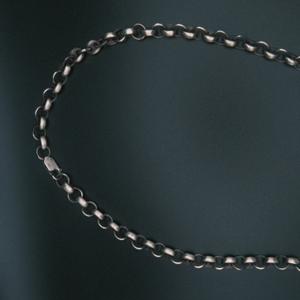 G-link necklace